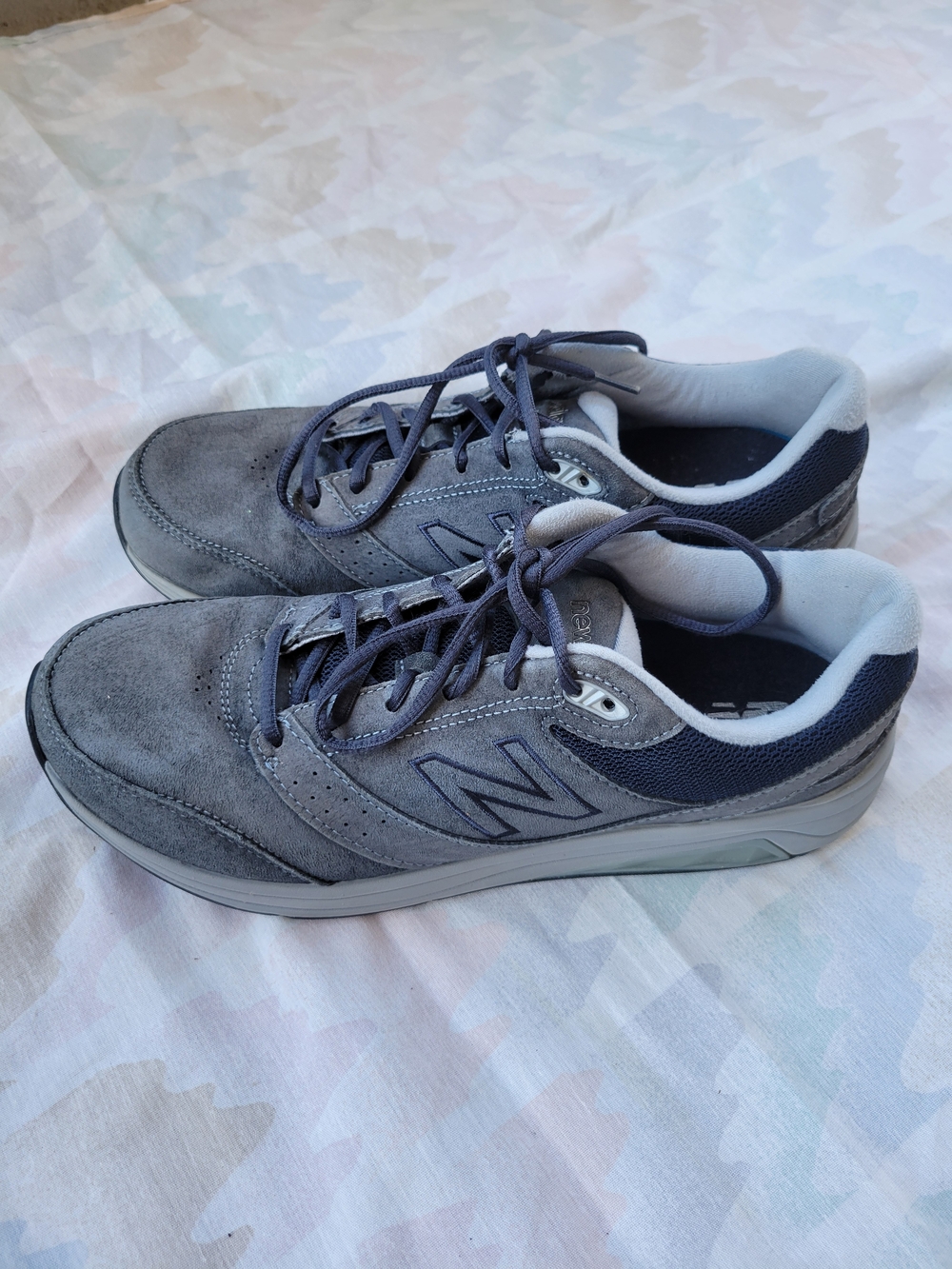 New Balance Men's Grey Suede Casual Walking Shoes